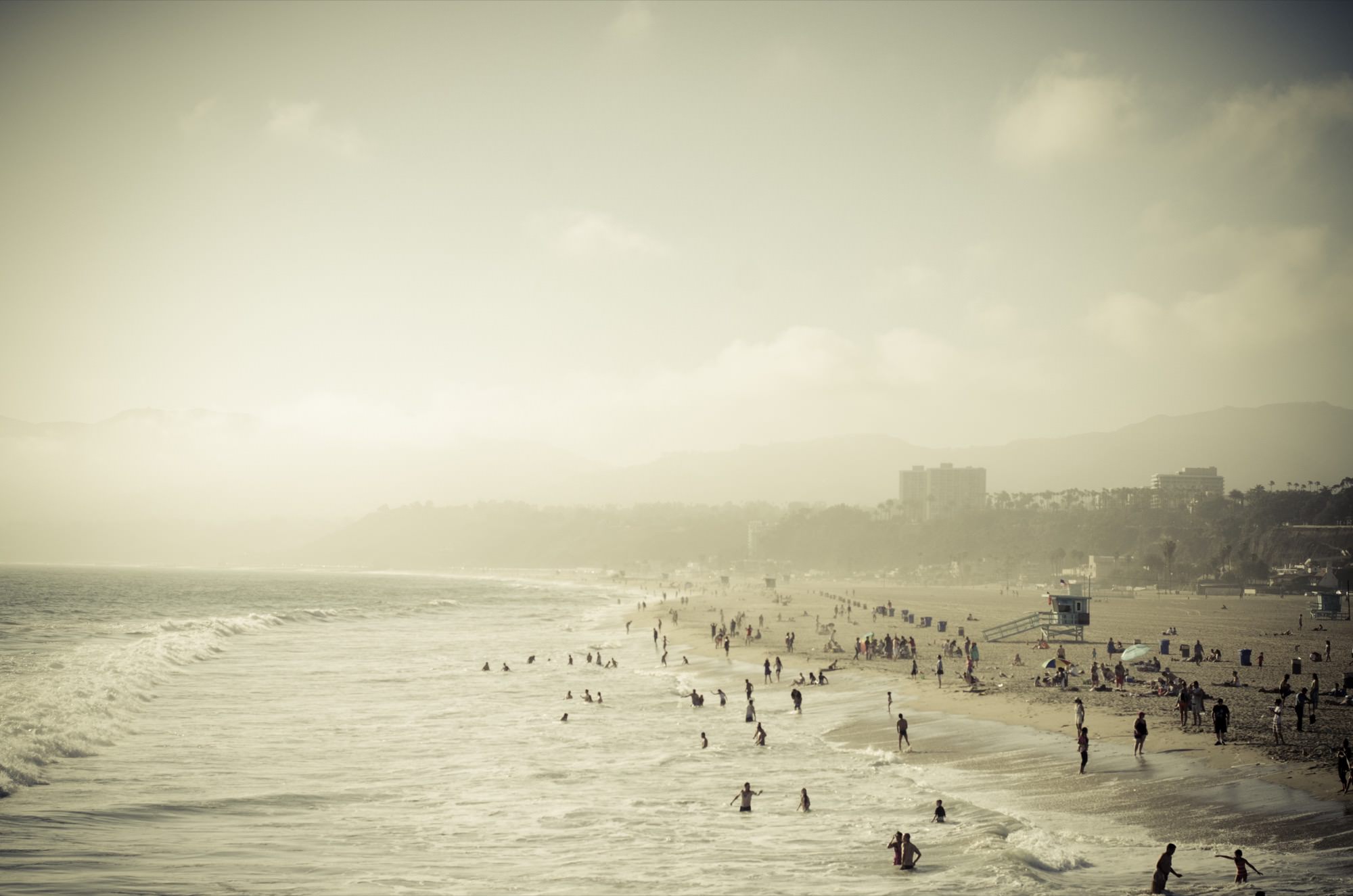 santa-monica-beach